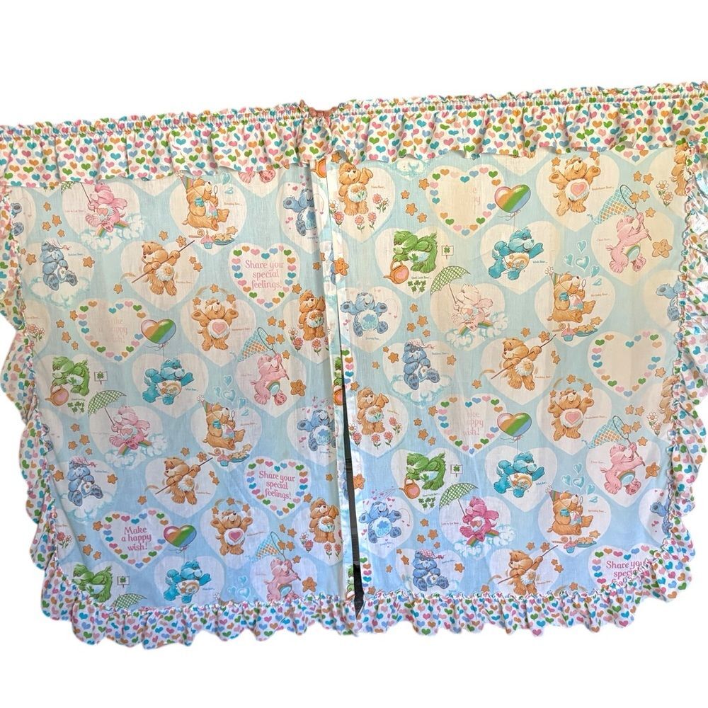 Vintage Care Bear Curtain 2 Sets Hearts Ruffles 1980’s